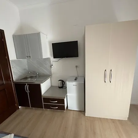 Мини-отель Berdhill Rooms,
