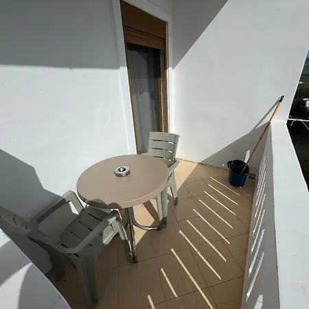 Мини-отель Berdhill Rooms, *